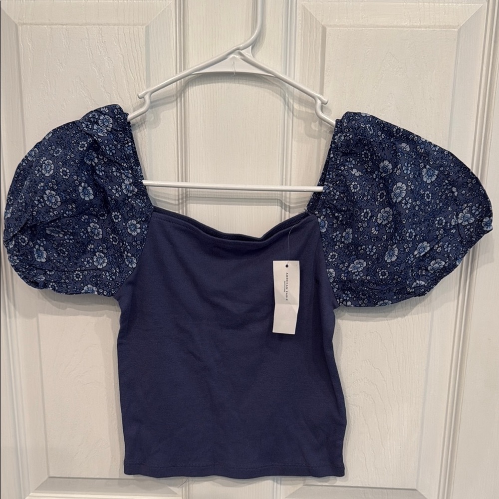 American Eagle Outfitters Puff Sleeve Crop Blouse Blue and White